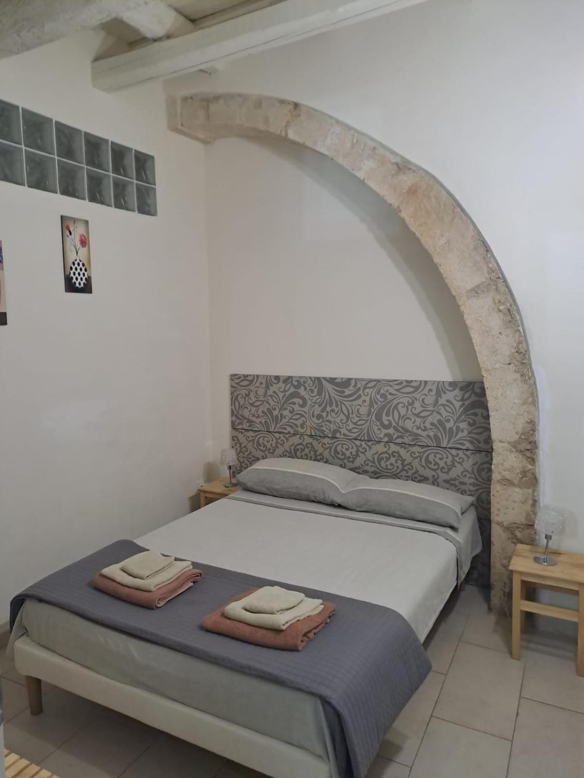 Il Vinile Apartment Syracuse Bagian luar foto